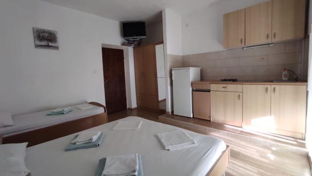 Marin vila - studio pro až 3 osoby - Omiš-Duće -  - Chorvatsko
