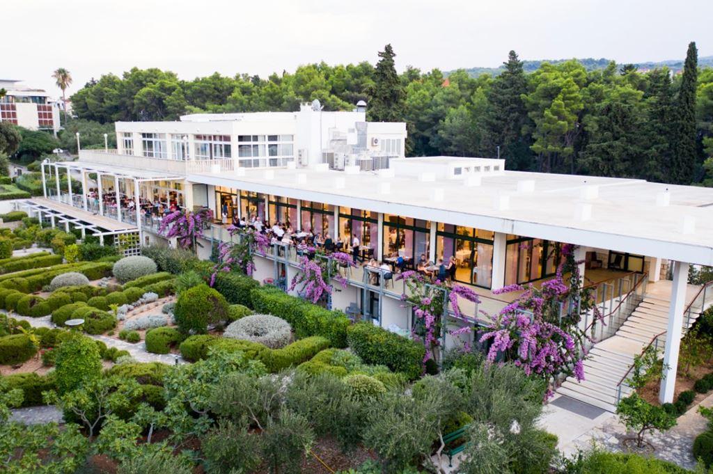 Velaris Aminess Vival Resort - Supetar (ostrov Brač) - - Chorv