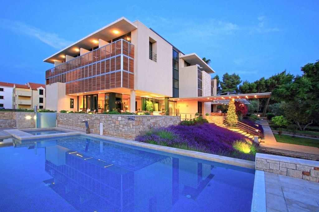 Velaris Aminess Vival Resort - Supetar (ostrov Brač) - - Chorv