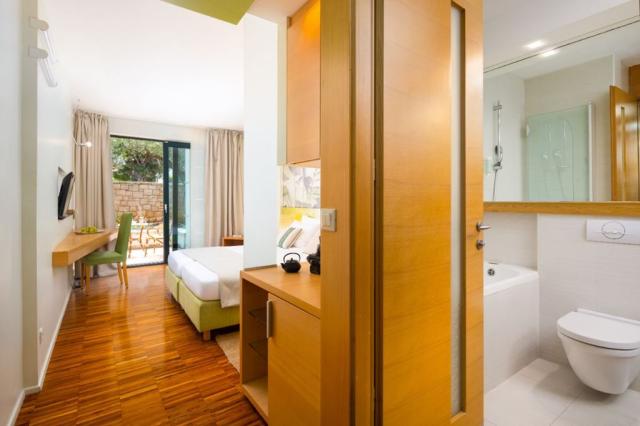 Velaris Aminess Vival Resort - pokoj S2BP - Supetar (ostrov Bra