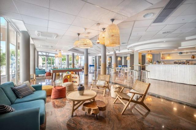 Sunny Baška Hotel by Valamar - lobby - Baška (ostrov Krk) -  - 
