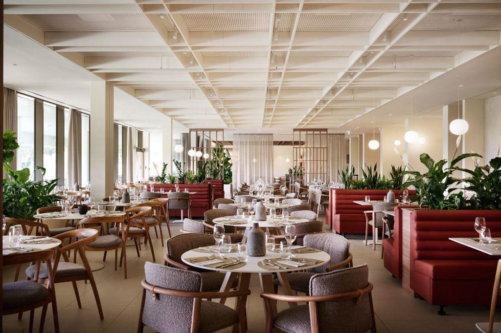 Arba resort - restaurace - Suha Punta (ostrov Rab) - - Chorvat