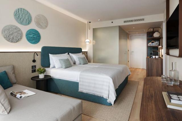 Arba resort - čtyřlůžkový pokoj s možností přistýlky, balkon mo