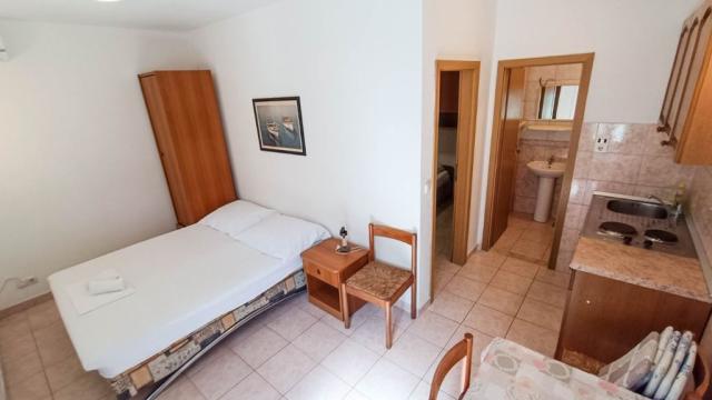 Ines vila - apartmán A8 - Promajna -  - Chorvatsko