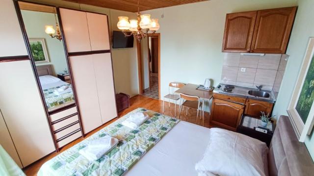 Ines vila - apartmán A5 - Promajna -  - Chorvatsko