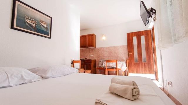 Ines vila - apartmán A8 - Promajna -  - Chorvatsko