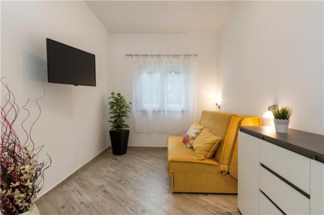 Hana Holiday Home - Banjole -  - Chorvatsko
