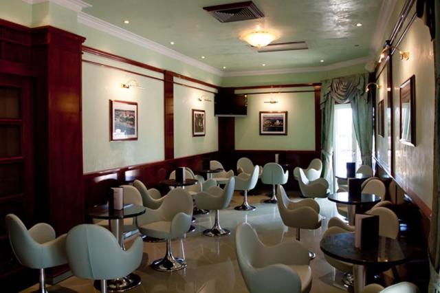Miramare hotel - Terrace and Café - Vodice -  - Chorvatsko