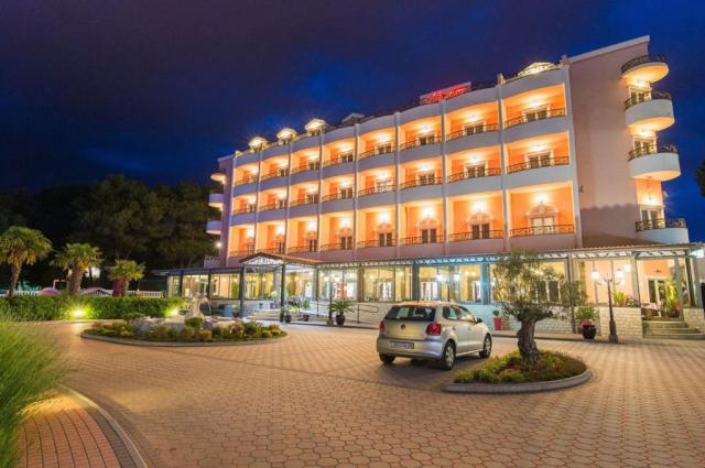 Miramare hotel - Vodice -  - Chorvatsko