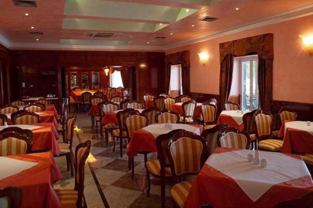 Miramare hotel - restaurace - Vodice -  - Chorvatsko