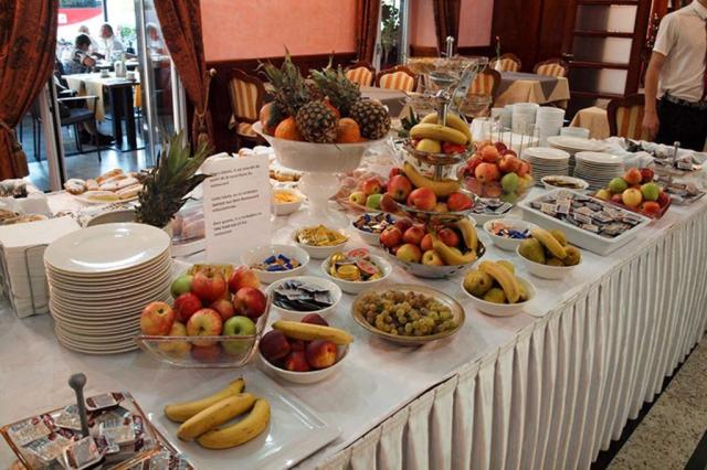 Miramare hotel - restaurace - Vodice -  - Chorvatsko