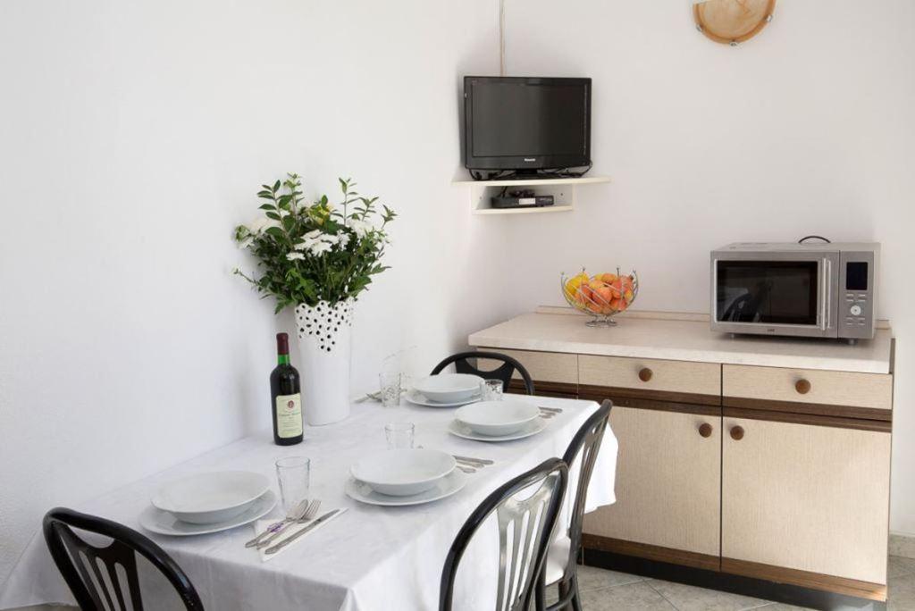Darinka vila - apartmány v soukromí - apartmán pro 4 osoby - Om