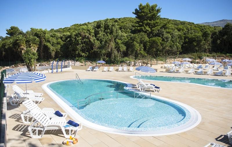 Port 9 Aminess Vival Resort - Bazén - Korčula (ostrov Korčula)