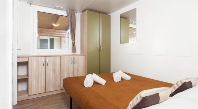 Paklenica Bluesun kemp mobil home - mobil home pro 4-6 osob Sup