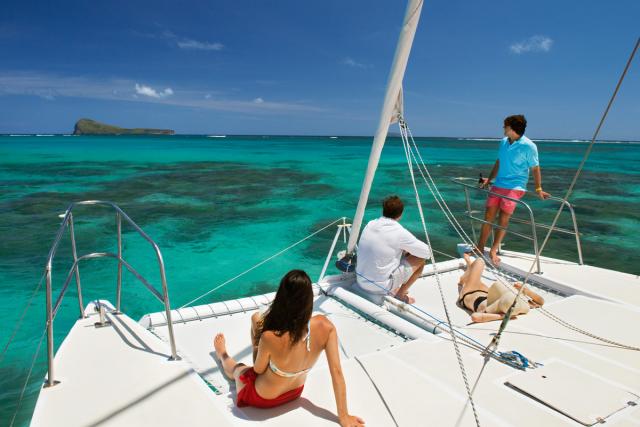 ZA_catamaran cruise 3.jpg