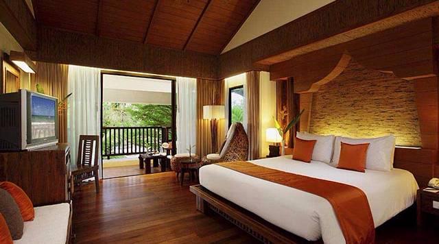 Centara Koh Chang Tropicana Resort