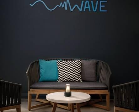 Wave bar 2.jpg