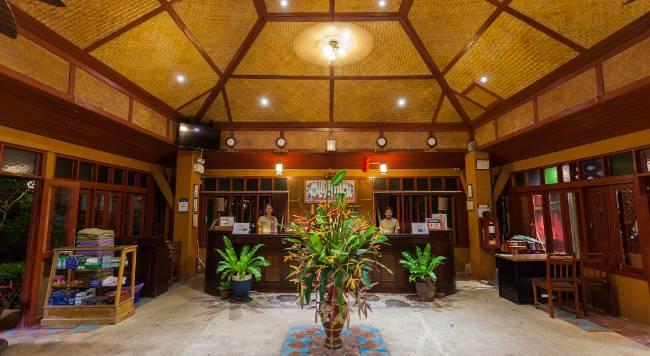 Phi Phi Erawan Palms Resort