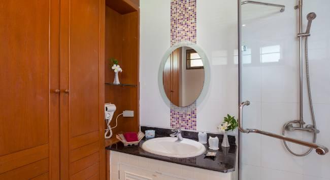 Superior Bungalow-8.jpg