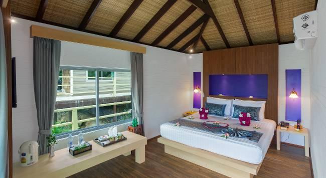 Superior Villa-01.jpg