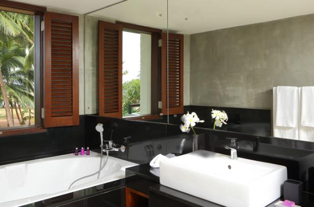 Avani Kalutara Resort