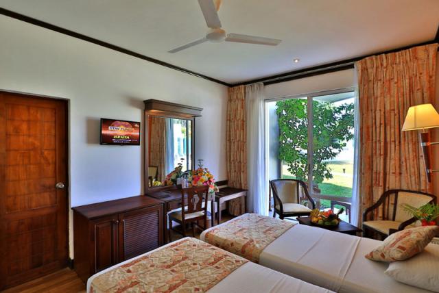 Hibiscus Beach