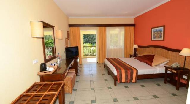 Tarisa Resort & Spa