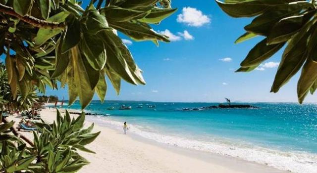 Constance Belle Mare Plage Resort