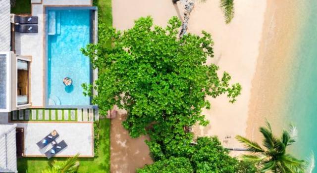 FHV Beachfront Pool Villa 9.jpg
