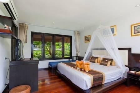 Deluxe Cottage-02.jpg
