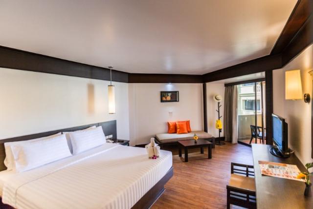 Deluxe room Beyond Resort Kata_15574826876.jpg