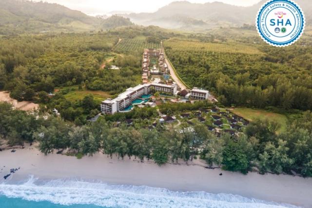 Mai Khao Lak Beach Resort & Spa