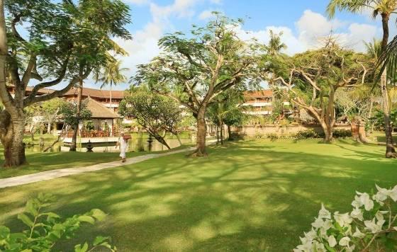 Nusa Dua Beach Hotel & Spa