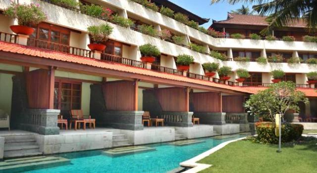 Nusa Dua Beach Hotel & Spa