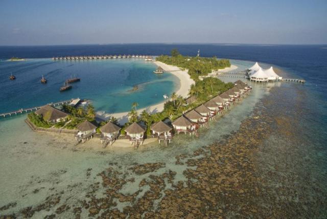 Safari Island Resort