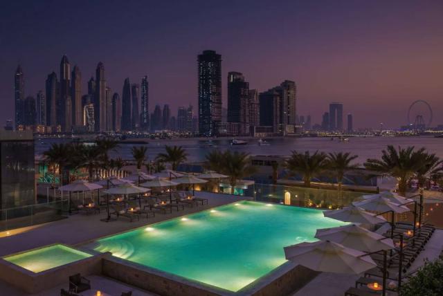 Radisson Beach Resort Palm Jumeirah
