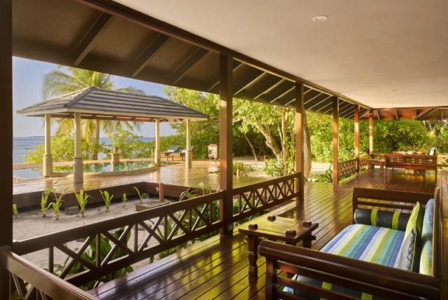 Royal Island Resort & Spa