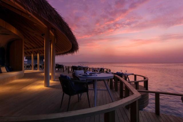 Emerald Faarufushi Resort & Spa
