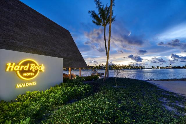 Hard Rock Hotel Maldives