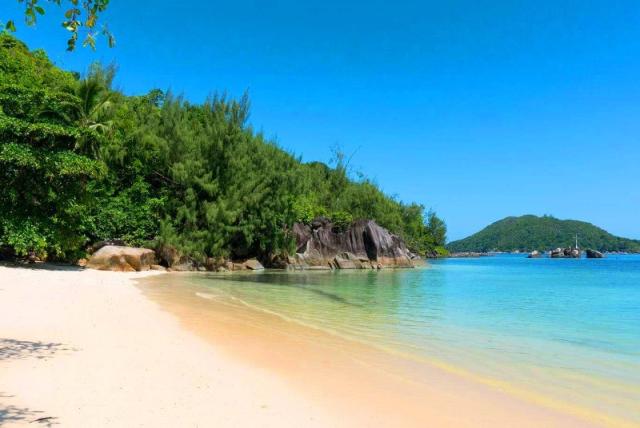 Constance Ephelia Resort