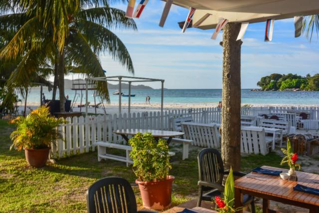 Pizzeria Restaurant Beach Front Seating.jpg