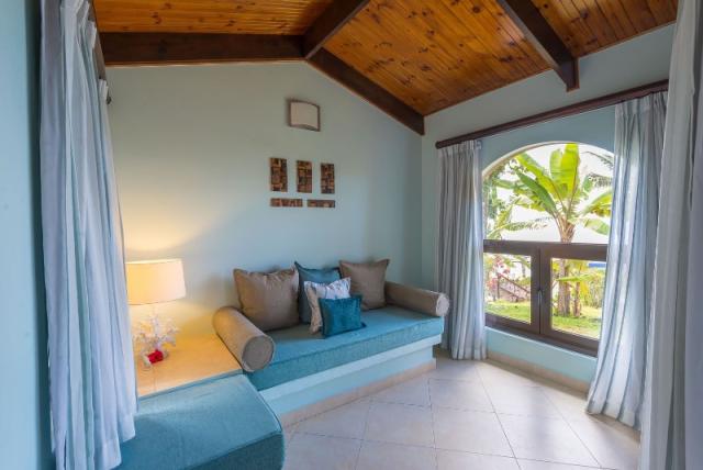 Coco de Mer & Black Parrot Suites