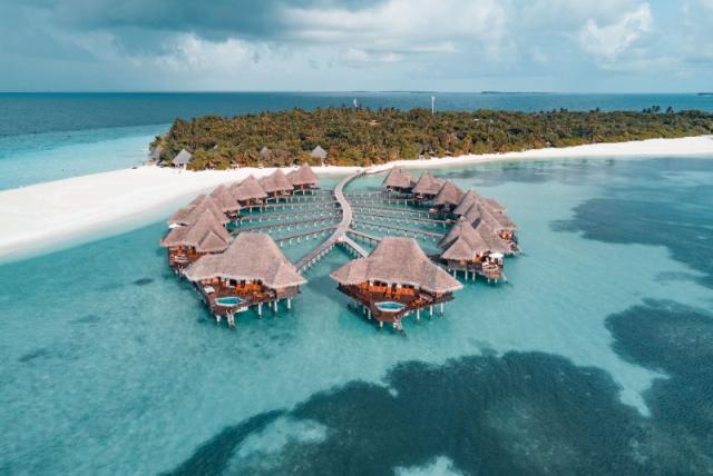 Coco Palm Dhuni Kolhu Resort