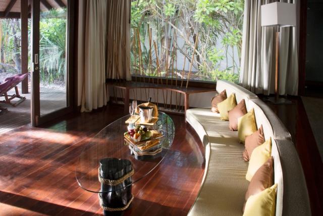 Coco Palm Bodu Hithi