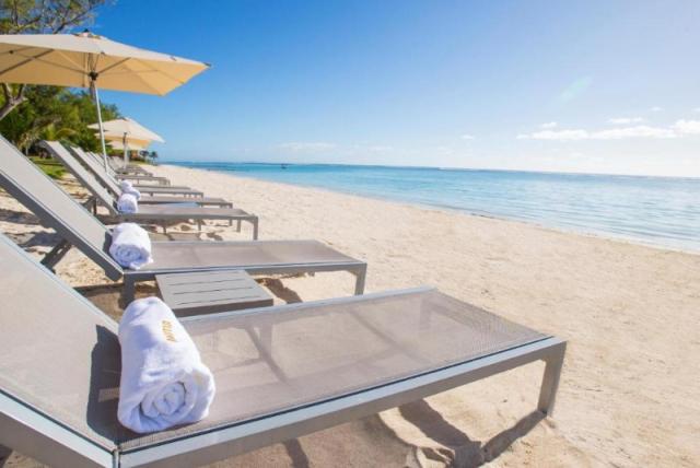 Crystals Beach Resort Belle Mare