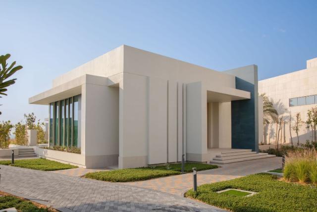 Ajman Hotel