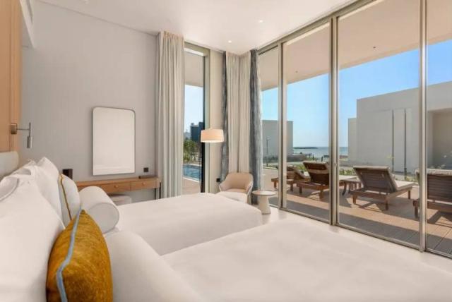 Ajman Hotel