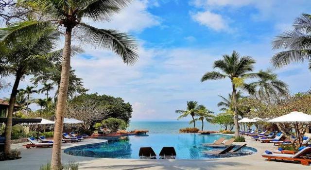Sea Sand Sun Resort and Villas