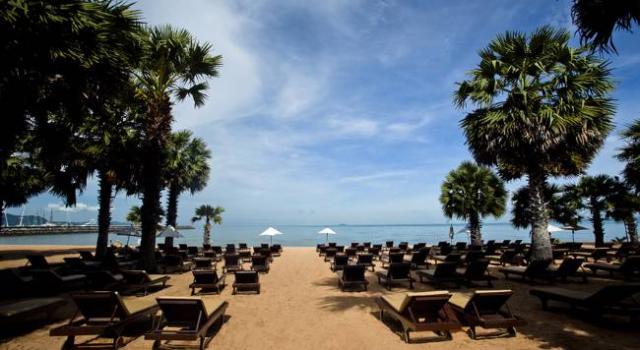Ravindra Beach Resort & Spa