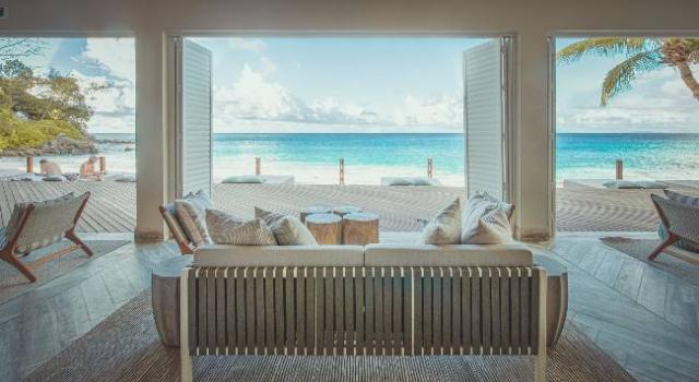 Beach Bar looking out.jpg